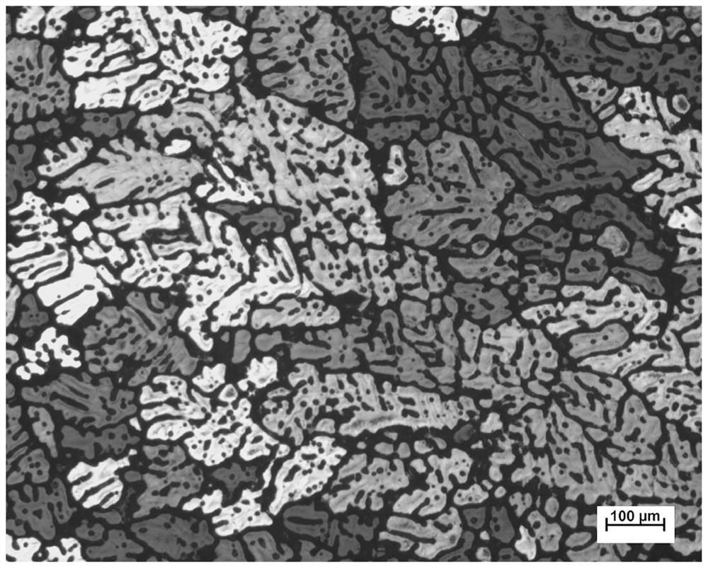 Ultrahigh-toughness cast aluminum alloy and forming method thereof