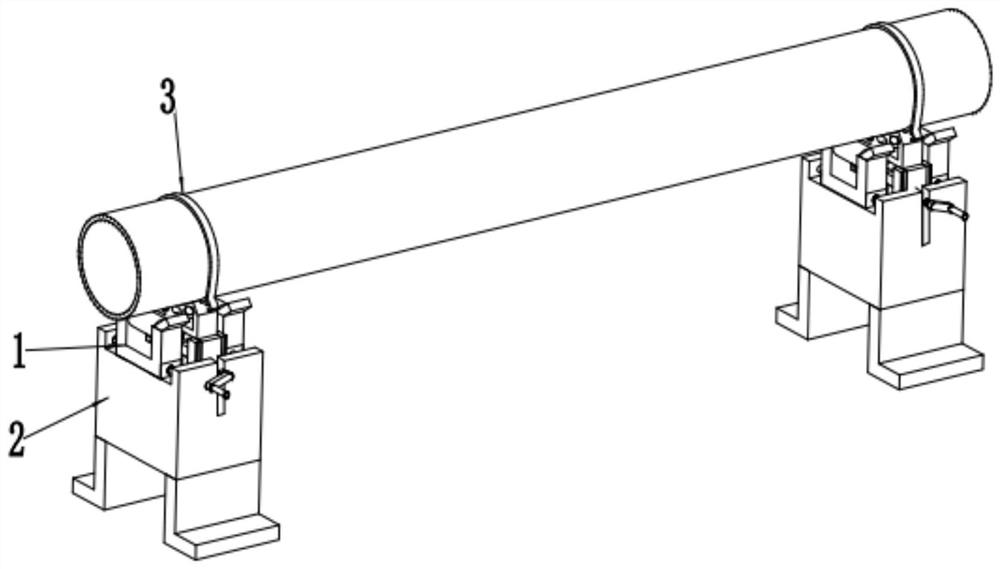 Heat distribution pipeline installation auxiliary device