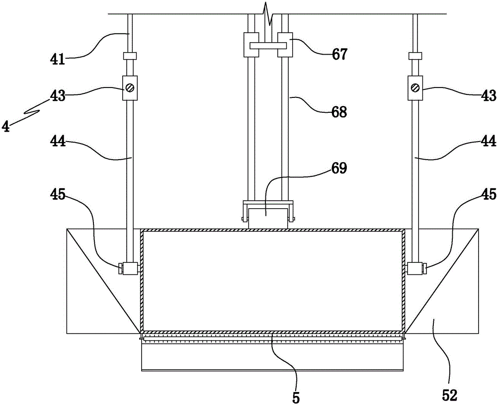 Reservoir area floating garbage collecting device