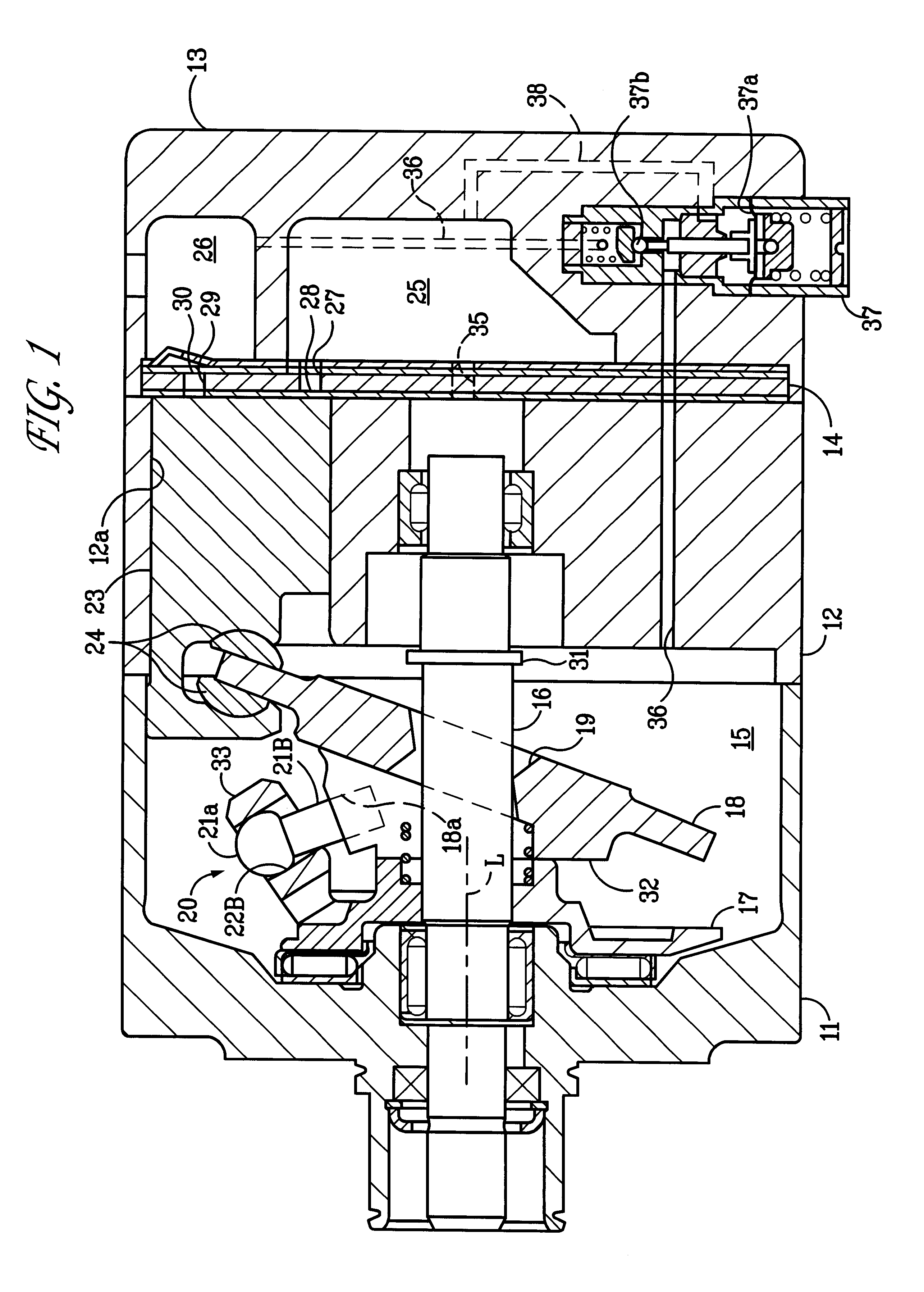 Variable capacity refrigerant compressor having an inclination limiting means to interrupt compressive forces on a hinge mechanism