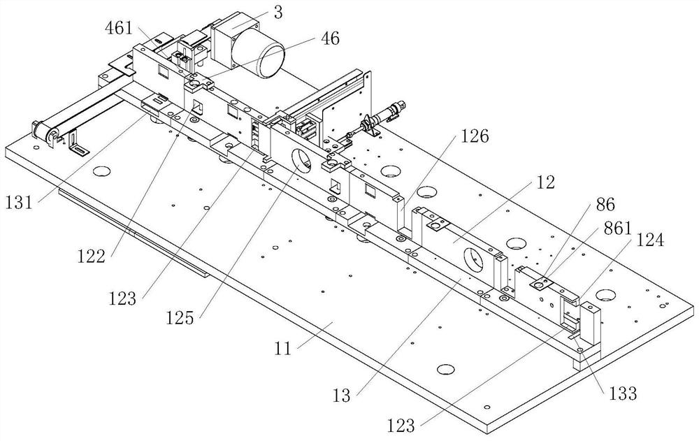 Dumbbell bearing automatic assembling device