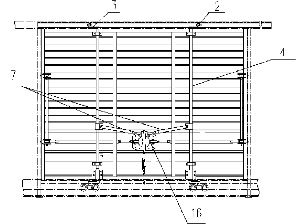 Railway box wagon door and railway box wagon
