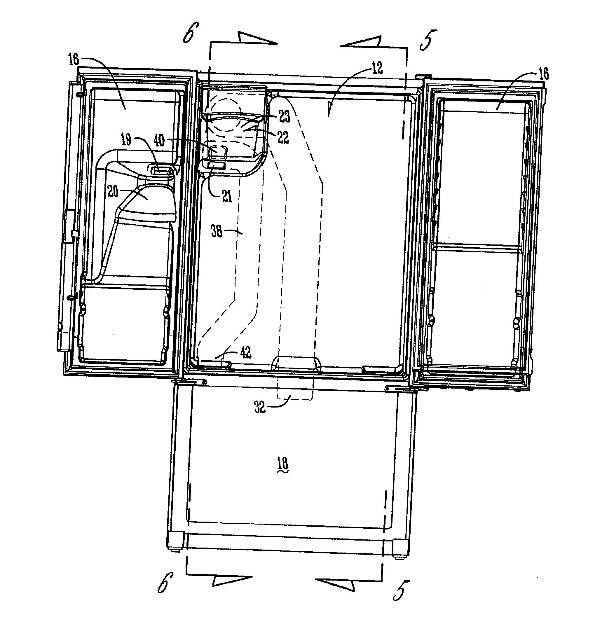 Refrigerator with improved water fill tube for ice maker