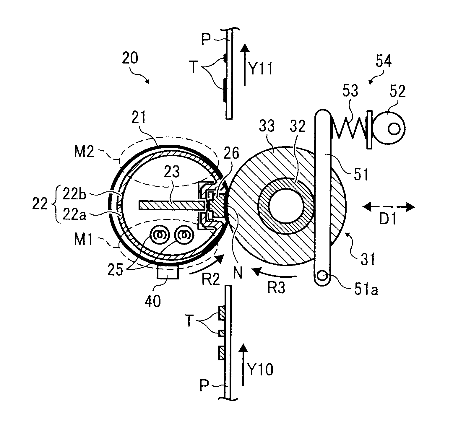 Fixing device and image forming apparatus with heating member heated uniformly in circumferential direction