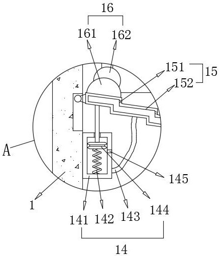 Dual crushing device for bio-based organic fertilizer processing