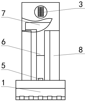 An adjustable bucket mechanism coupled with traction device and chain reel