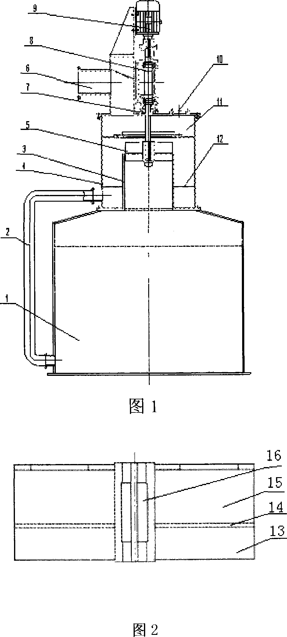 Mechanical defoaming device