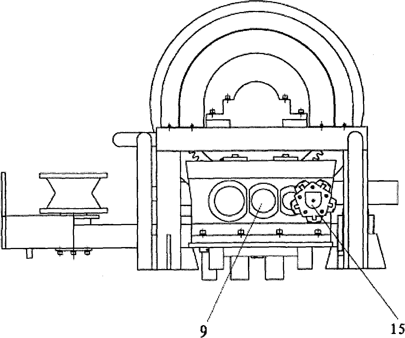Horizontal automatic-chain-arrangement hydraulic drum winch