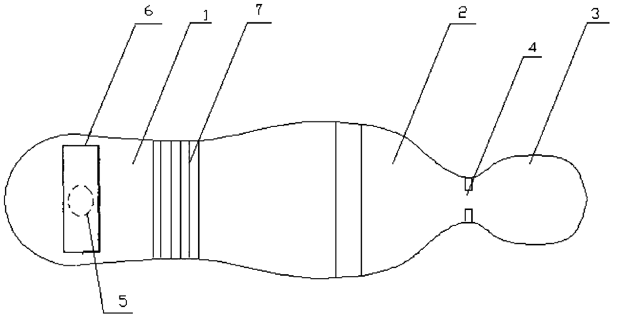 Infant feeder capable of displaying temperature values