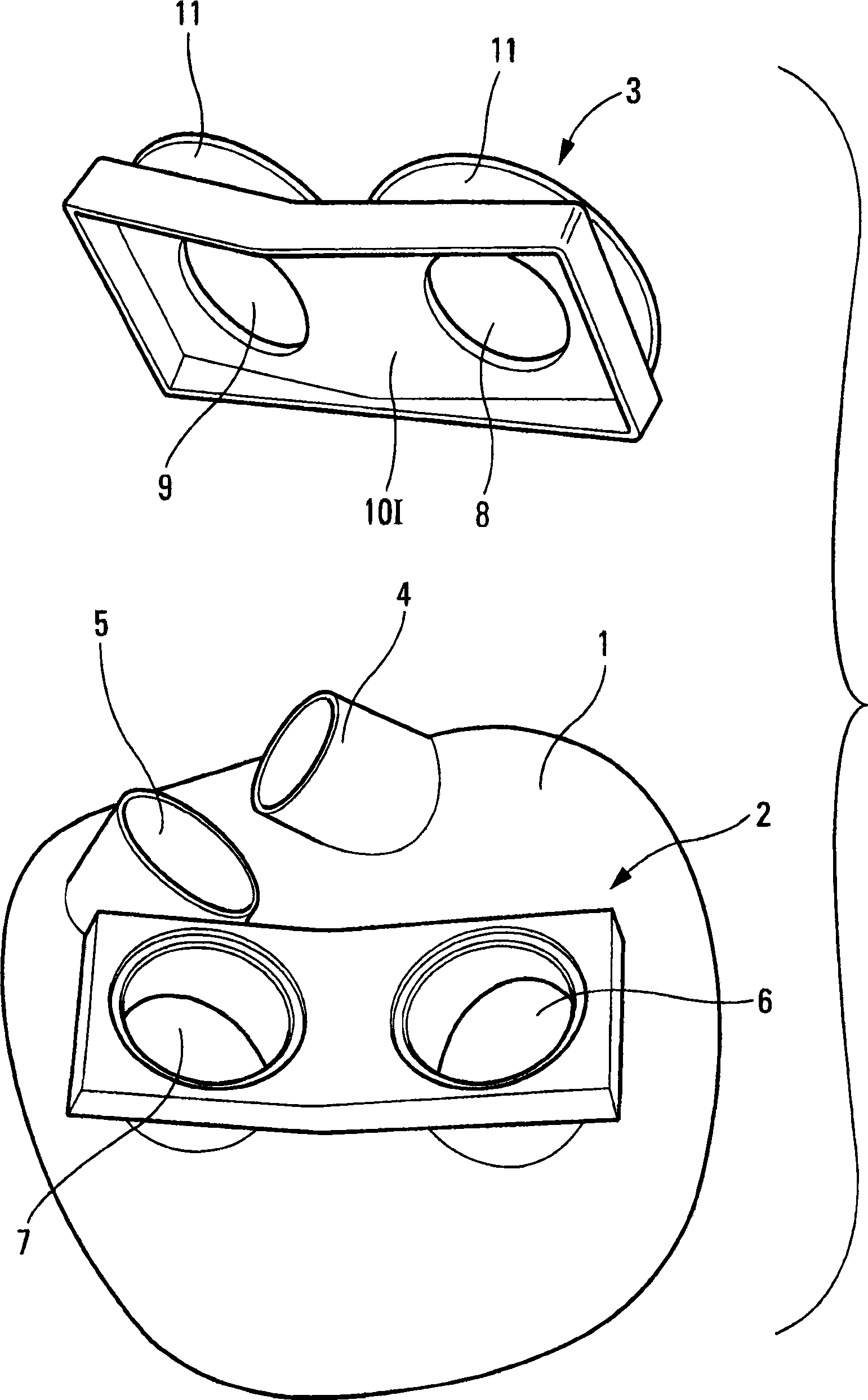 Connection device between an artificial heart and the natural atria