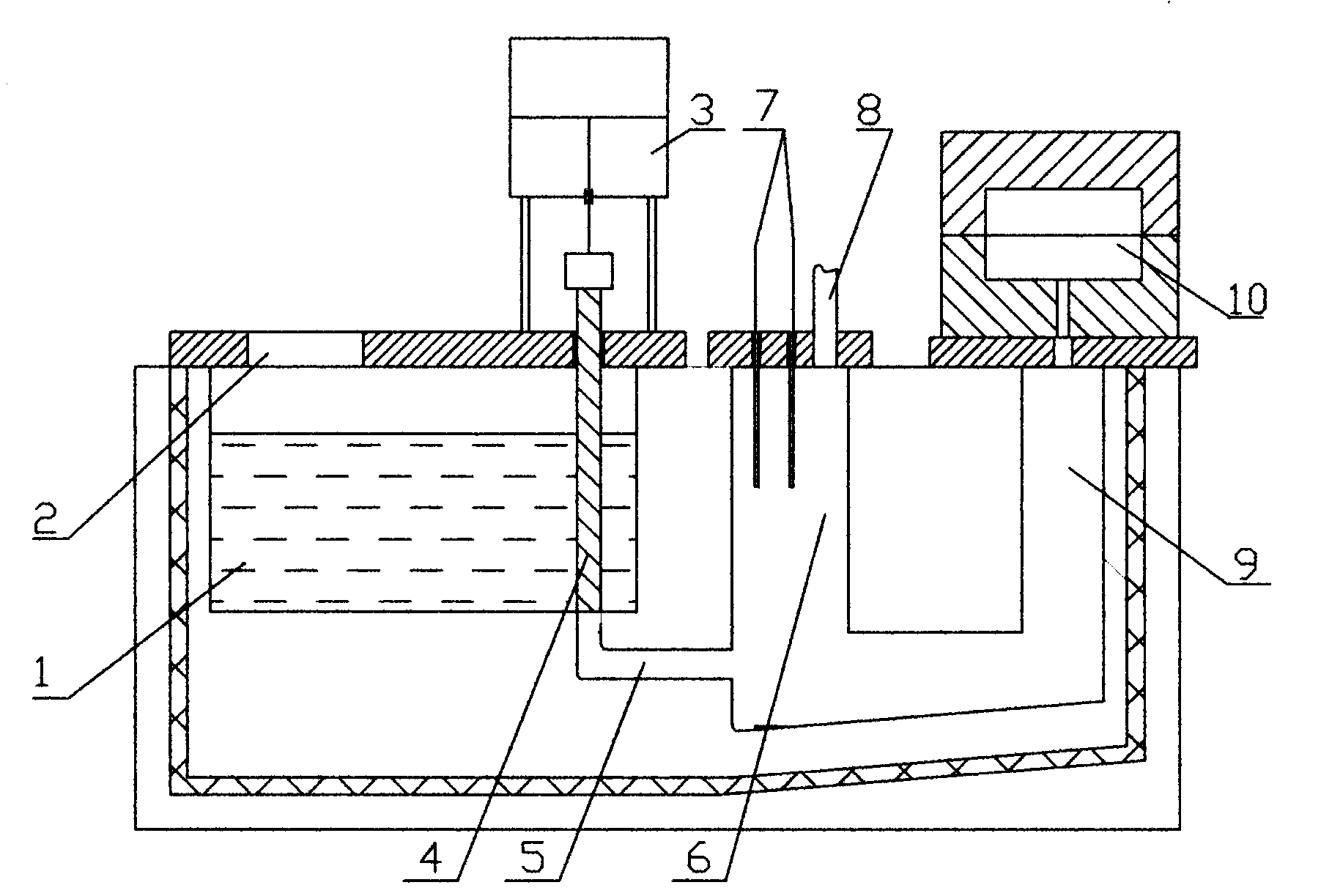 Low-pressure casting method and device thereof
