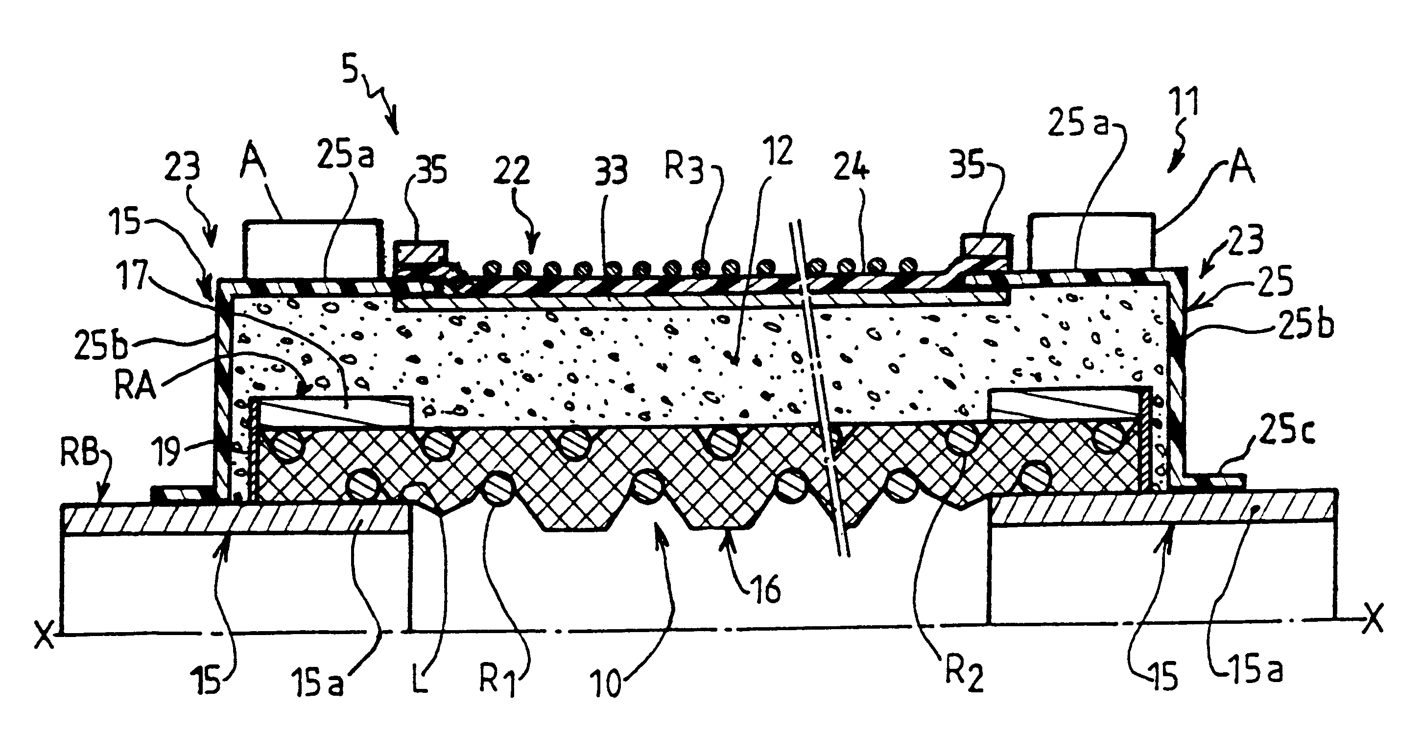 Decoupling sleeve for mounting in a motor vehicle exhaust pipe