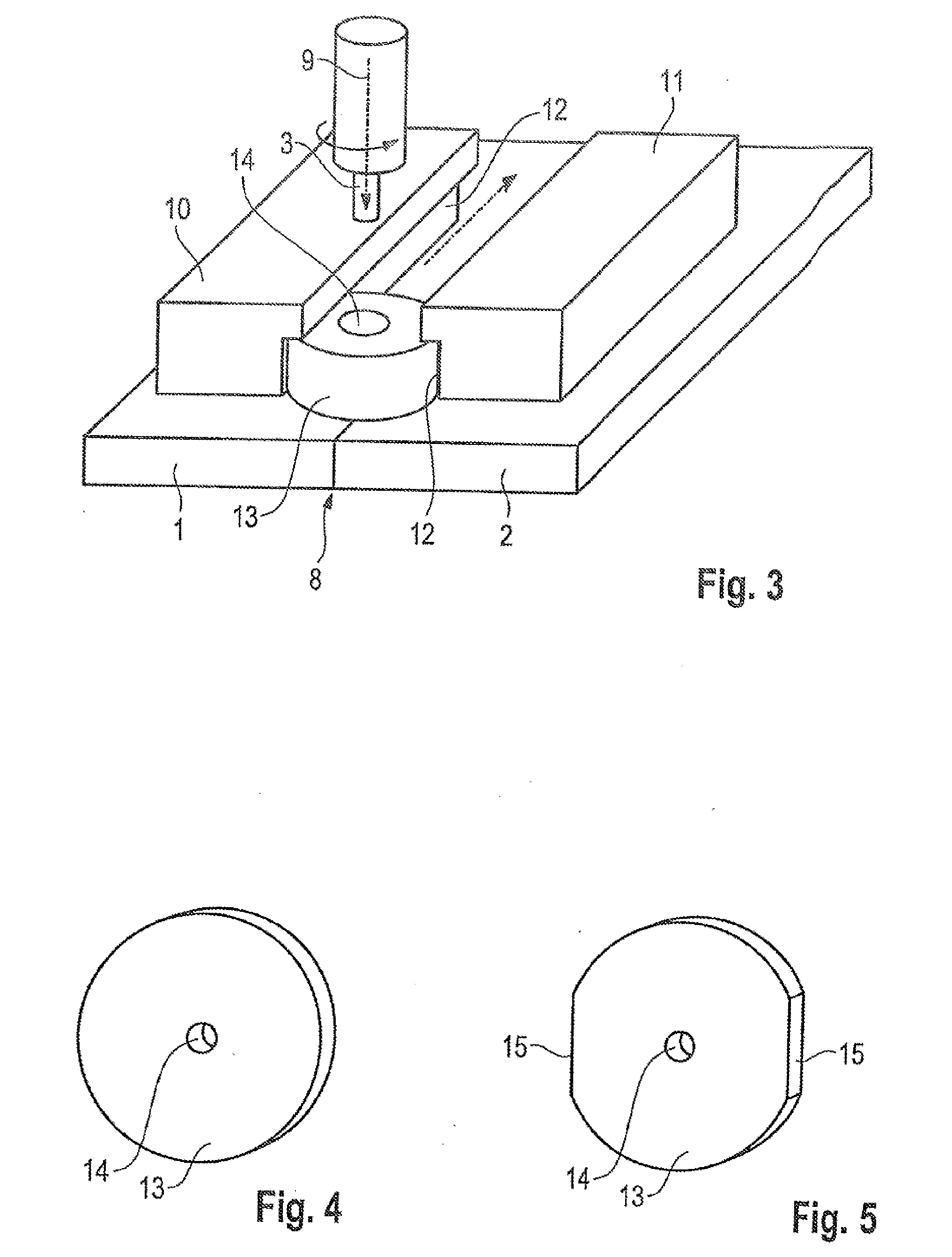 Friction stir welding apparatus and method for joining workpieces by means of a friction stir welding process