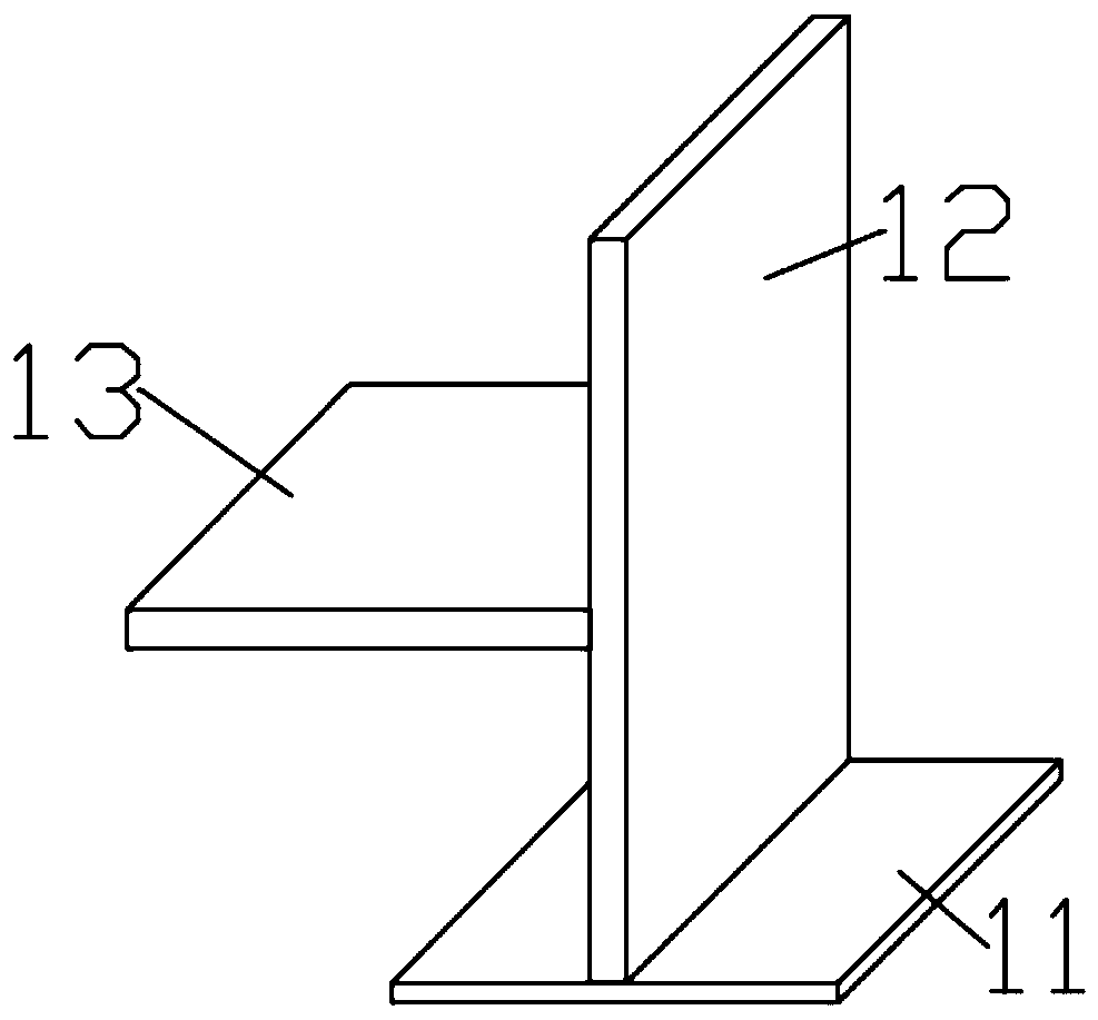 Sludge discharge device for sewage treatment