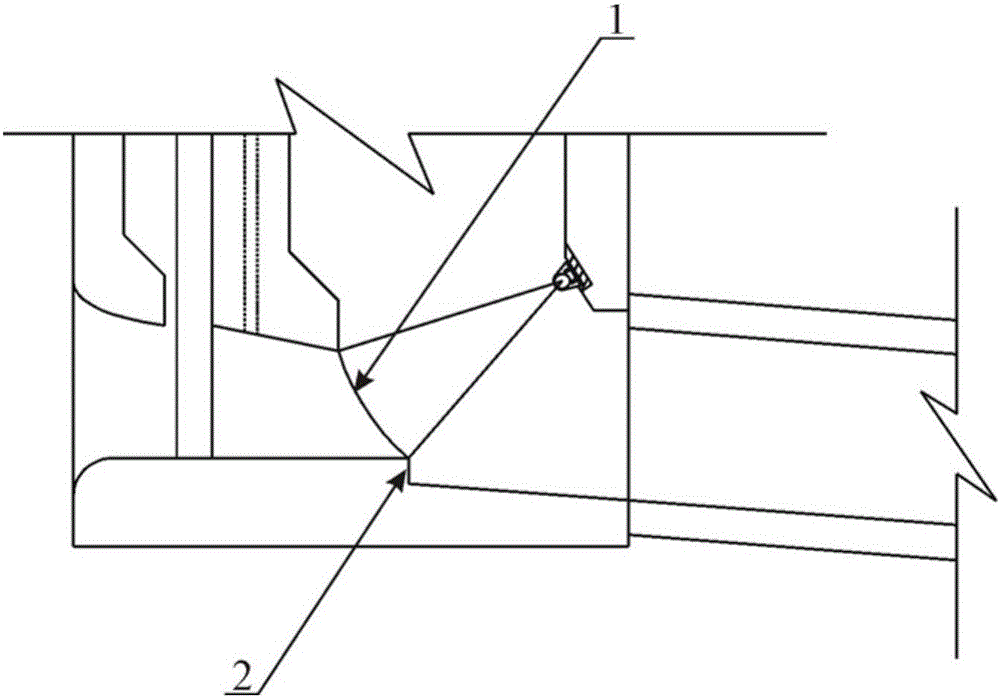 An air-entrained ridge layout structure suitable for high head flood discharge tunnels