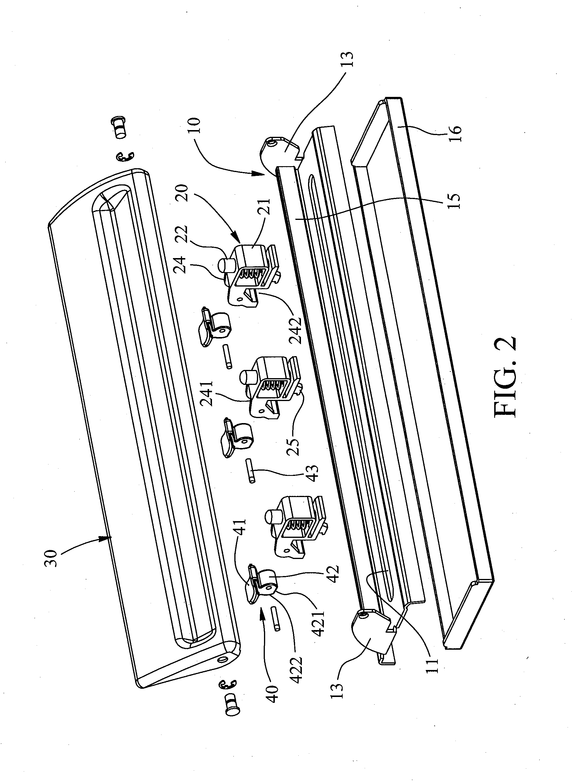 Paper punch with adjustable punch seats