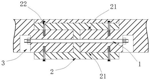Anti-shearing connecting structure and segmented wind power blade