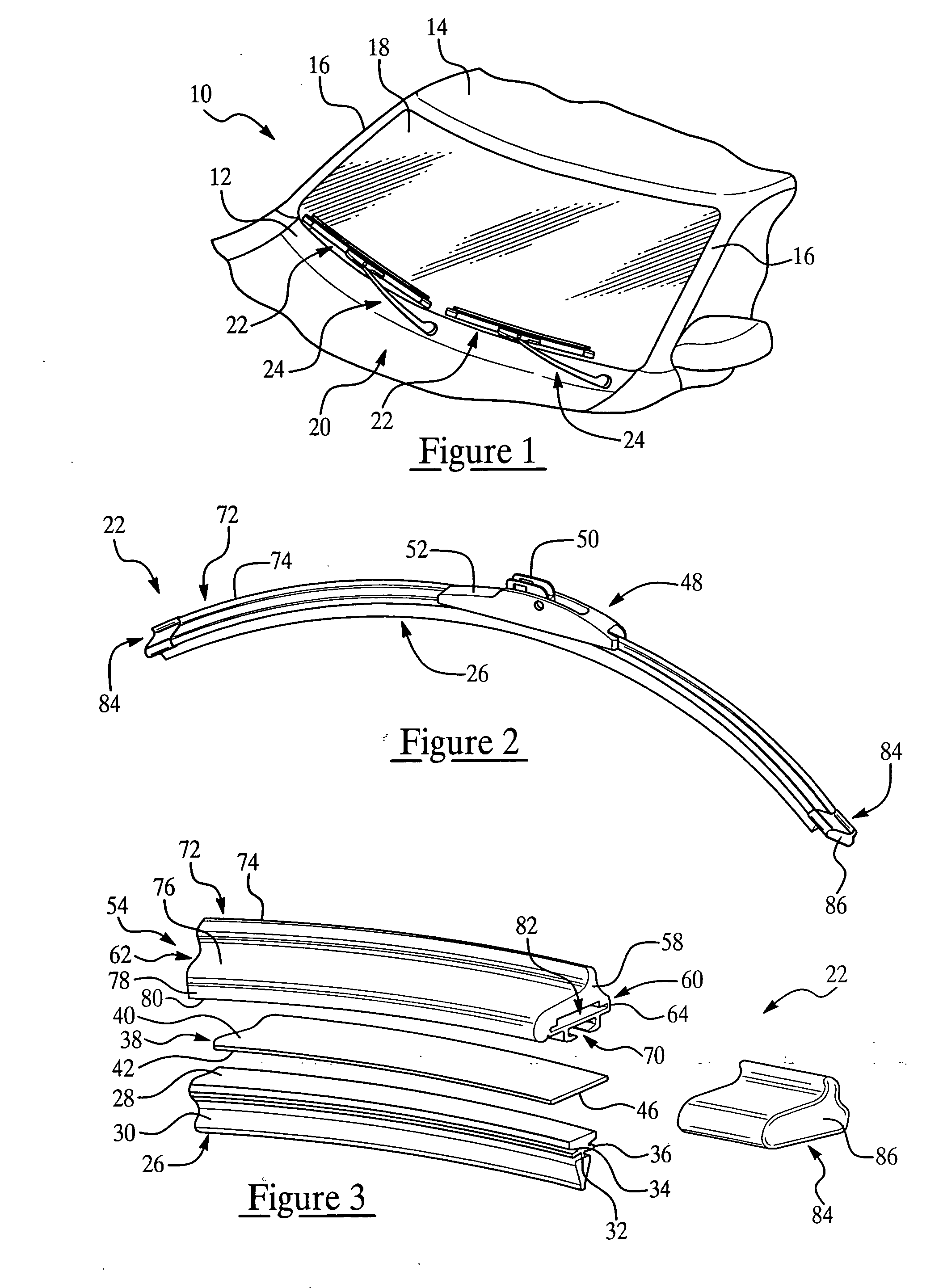 Beam blade windshield wiper assembly having an airfoil