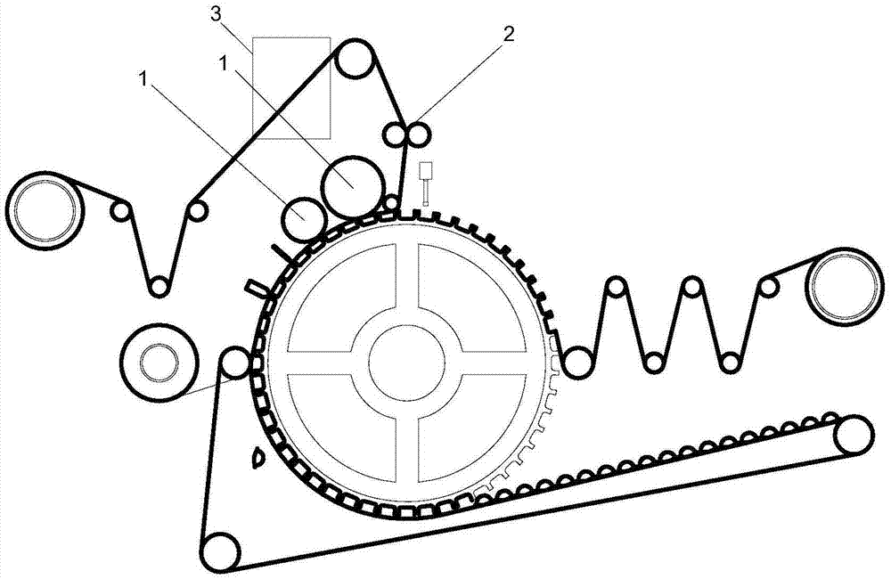 Continuous sealing structure of water-soluble film packaging machine