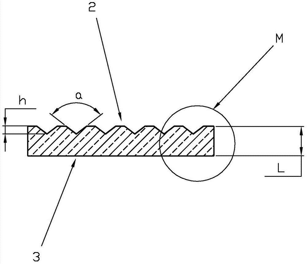 Heterogeneous photovoltaic welding strip and machining method thereof