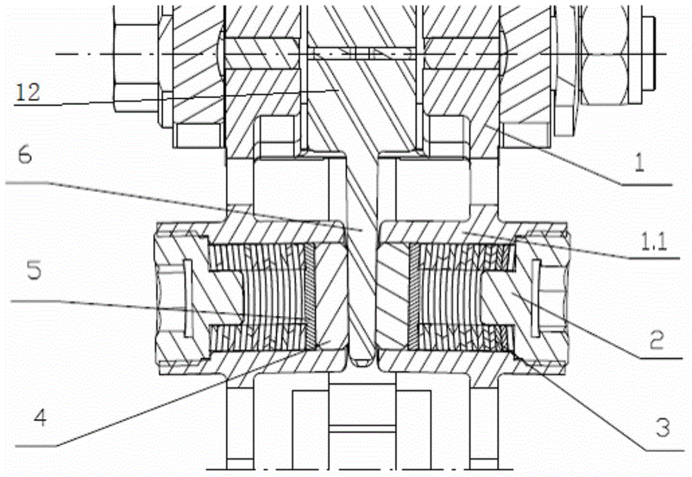 Brake head overturn-proof structure of tread brake of rail vehicle