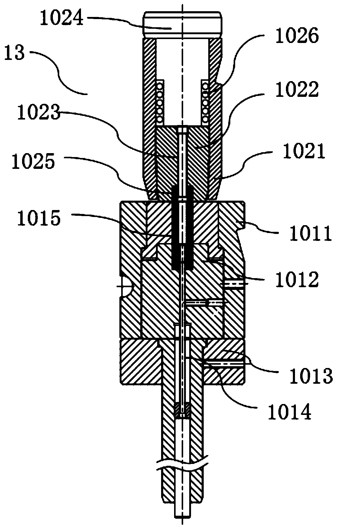 Cold heading device and cold heading process for forming screw and screw