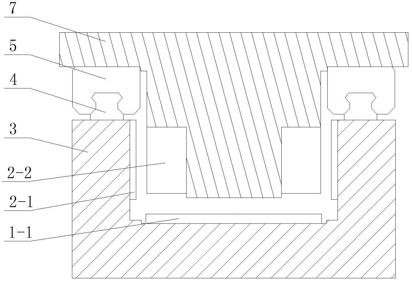 Energy feedback type linear electric motor testing and loading device