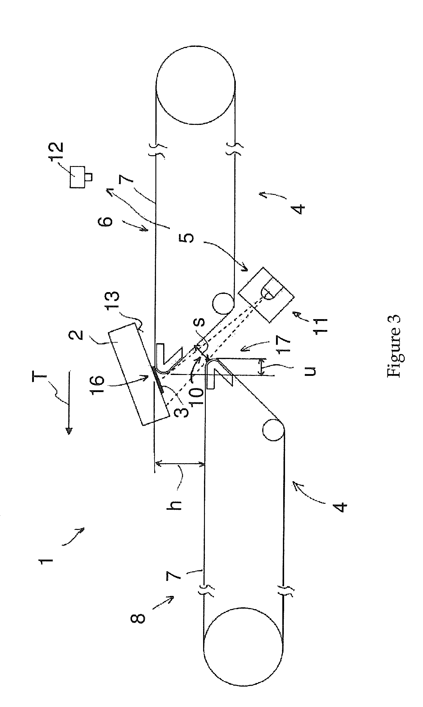 Device and method for optically scanning a machine-readable marking