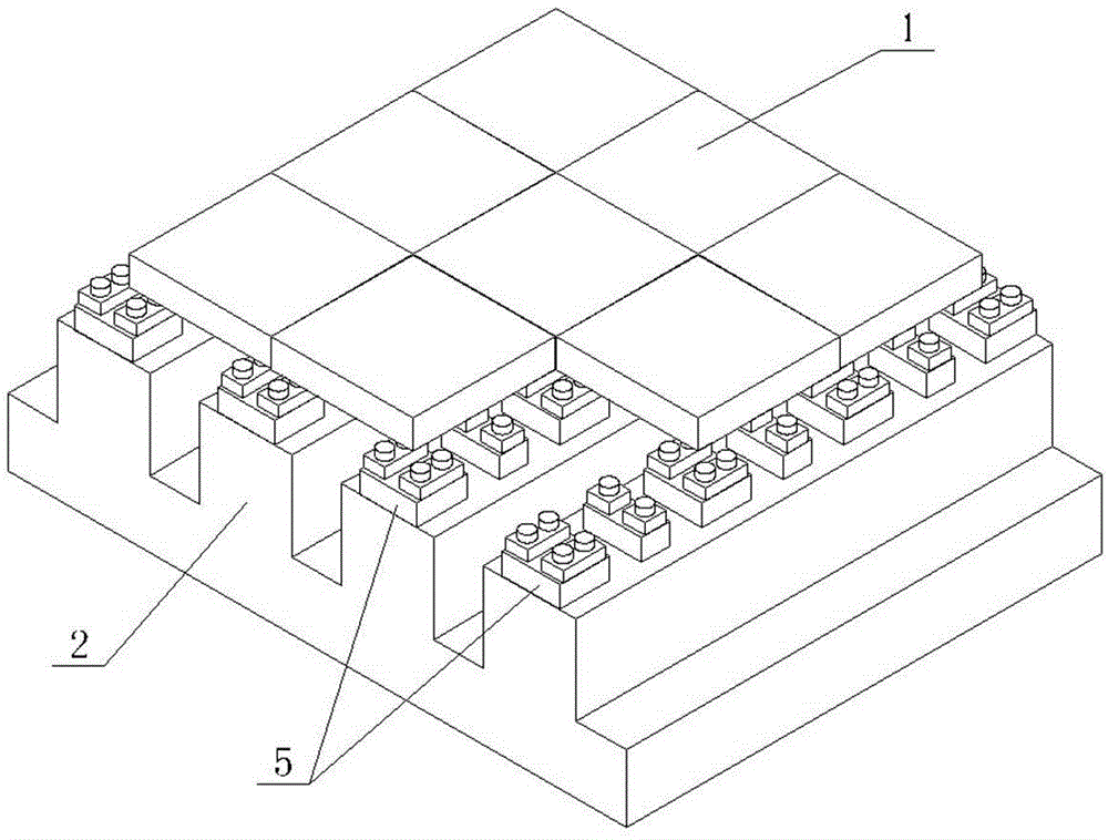 Table-board supporting device for overlarge spliced platform