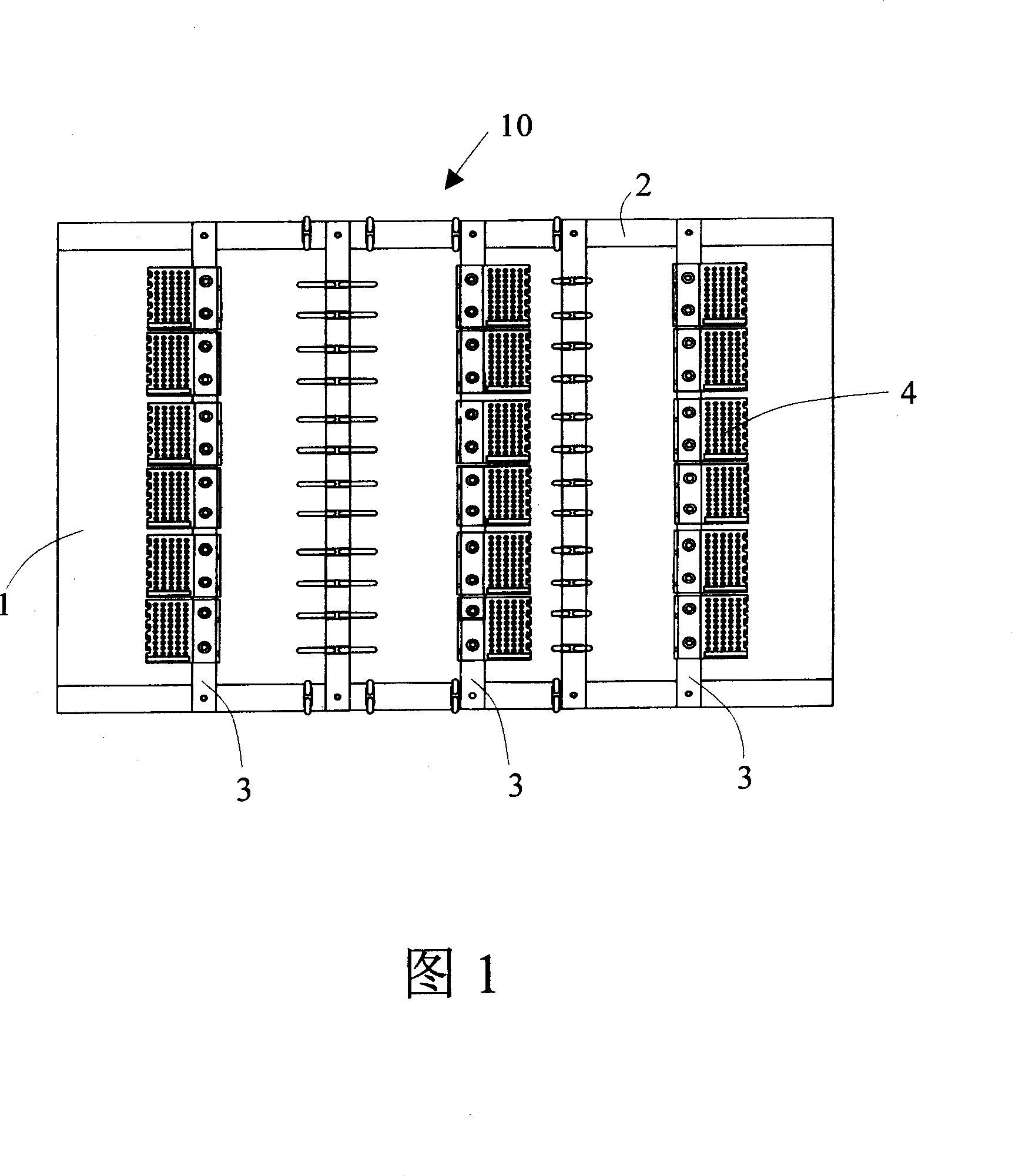 Terminalless communication cable distribution box and its connection method