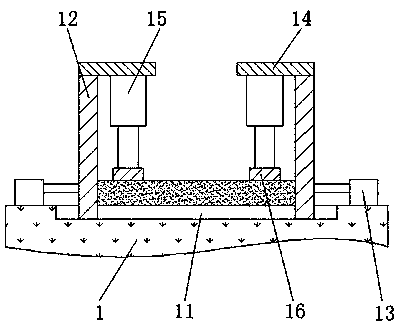 Metal plate flanging device convenient to adjust bending angle