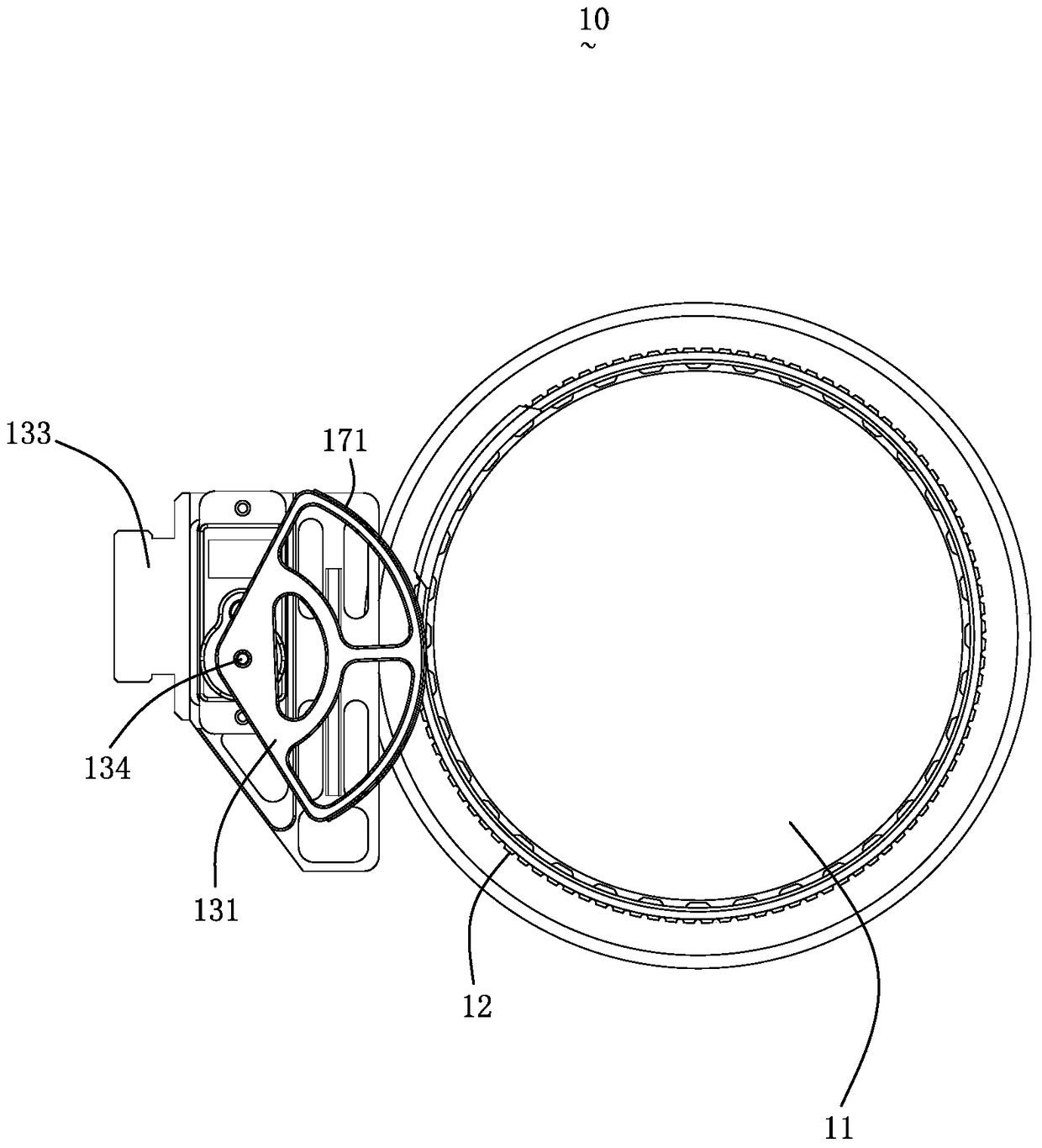 Focusing device, photographing device and aircraft