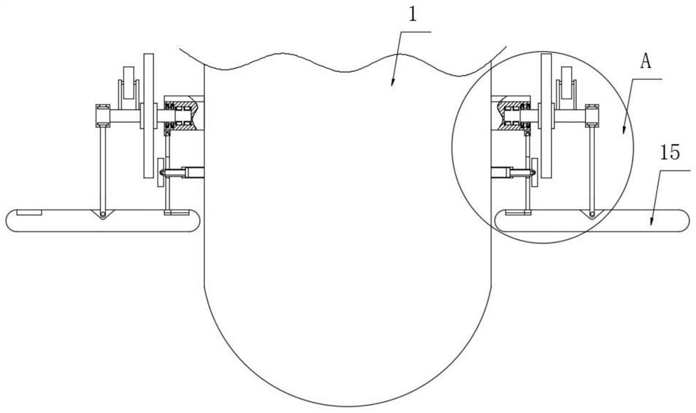 Anti-rollover structure of a ship