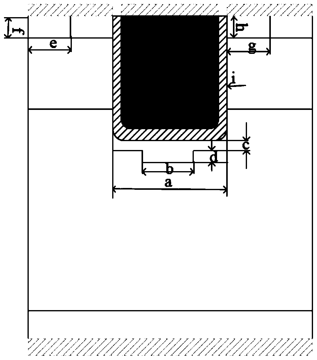 Silicon carbide MOSFET device with T-type masking layer structure
