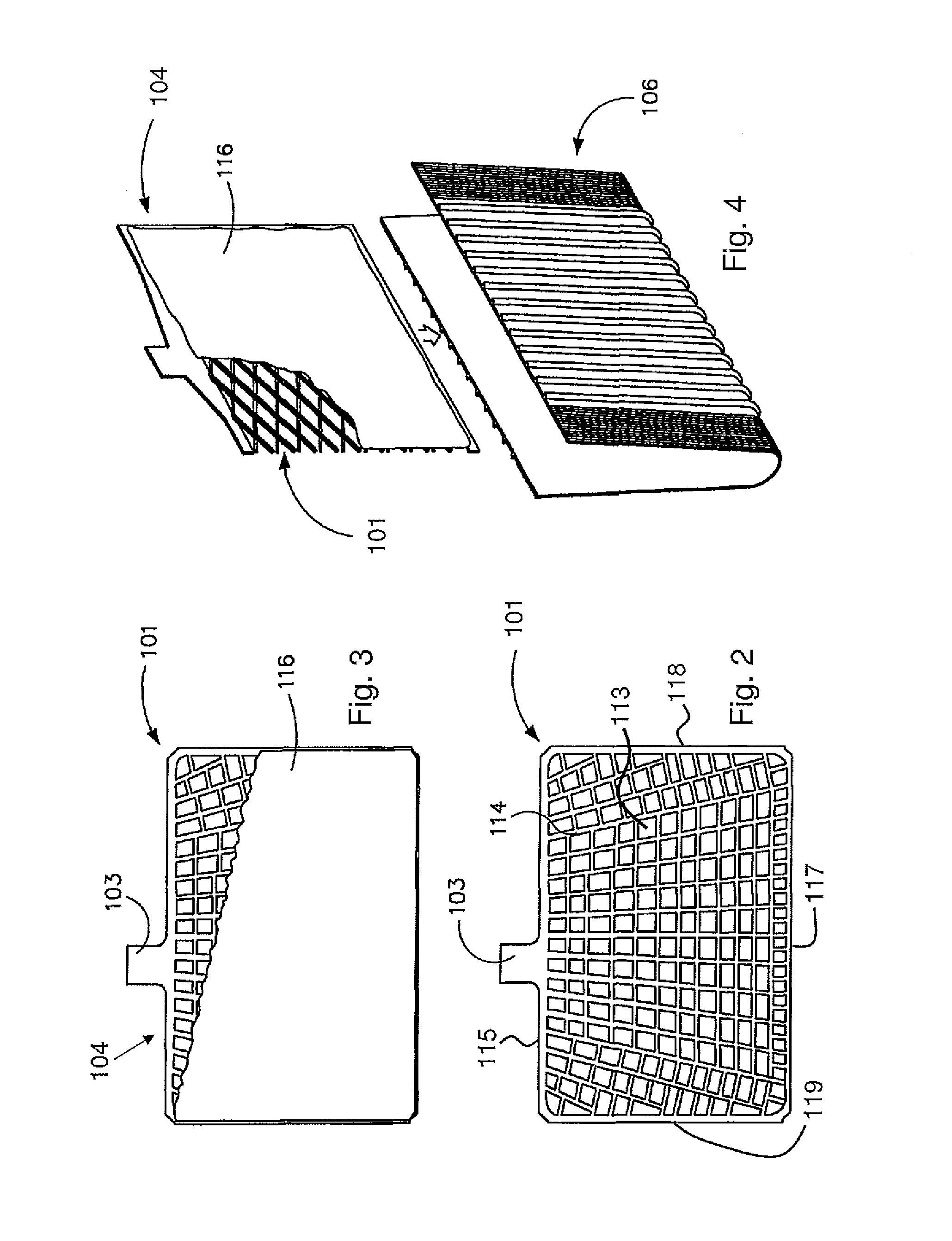 Electrode plate of an electrochemical battery and electrochemical battery comprising such electrode plate