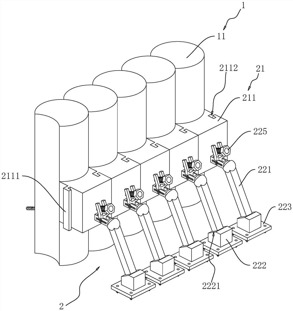 A foundation pit support structure and its construction method