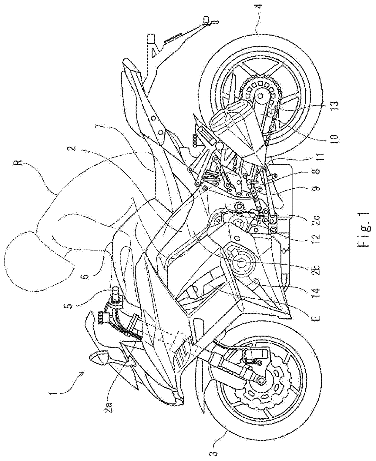 Straddle vehicle