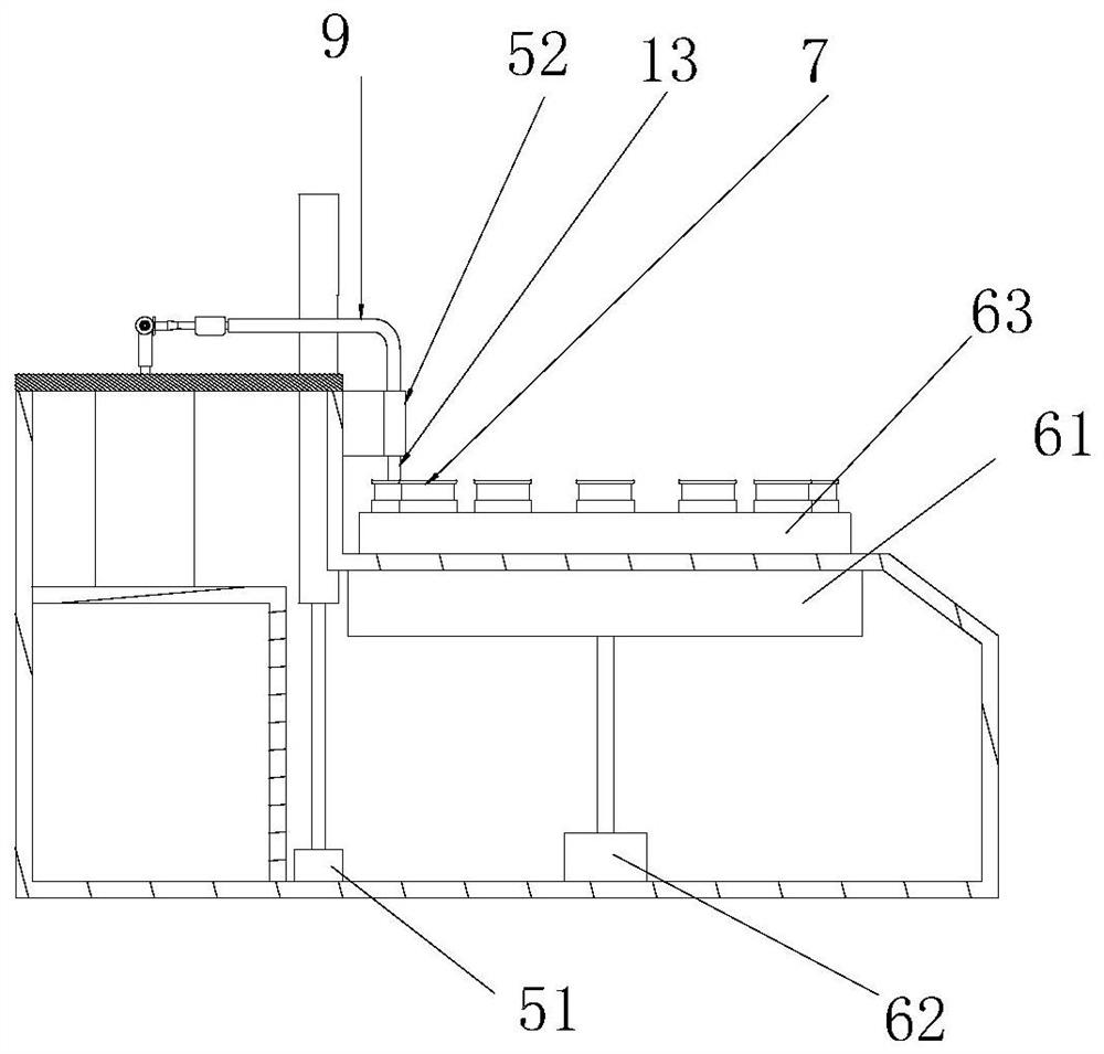 A cigarette smoke collection device, smoking machine and collection method