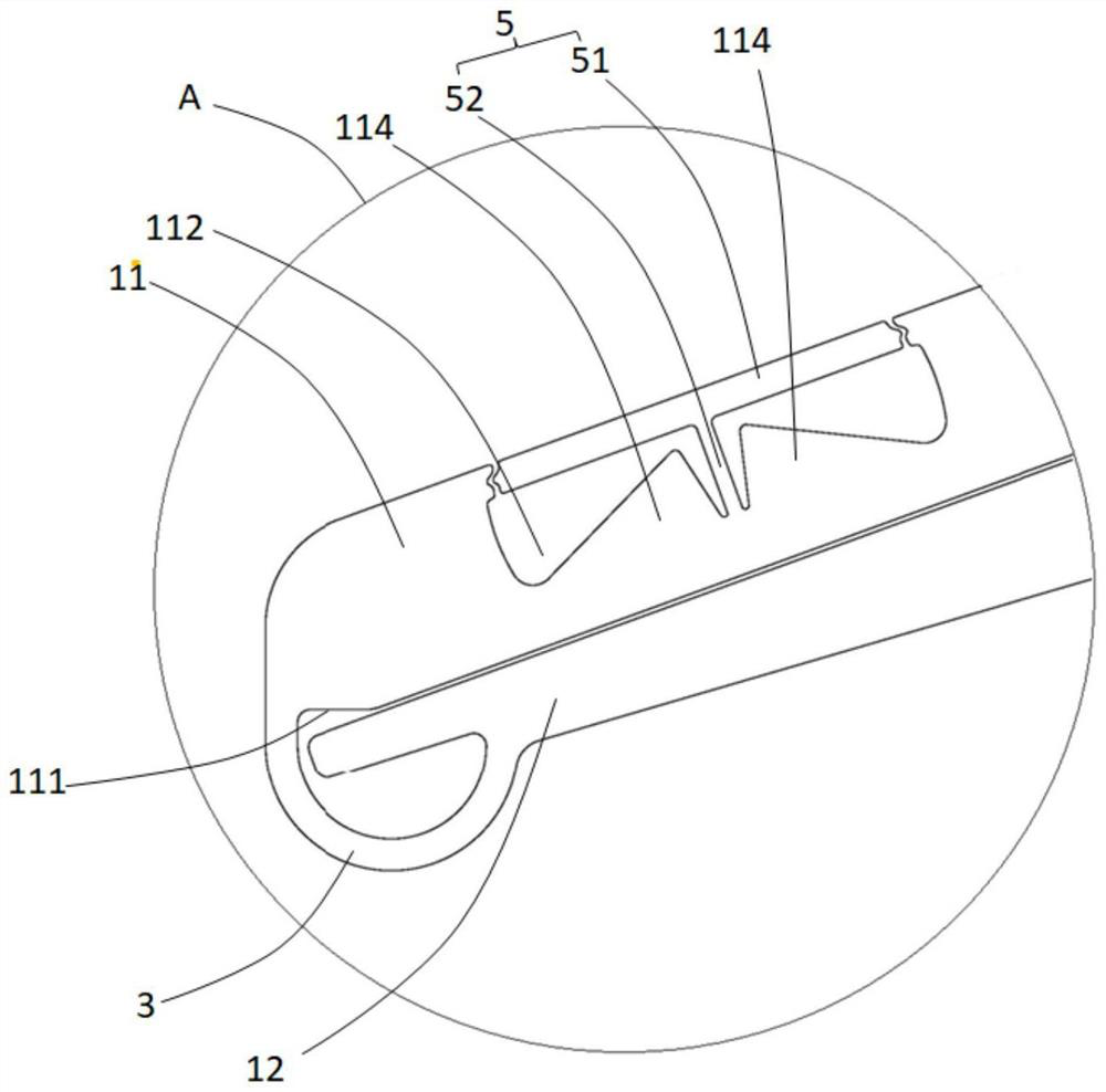 Deformable clothes hanger