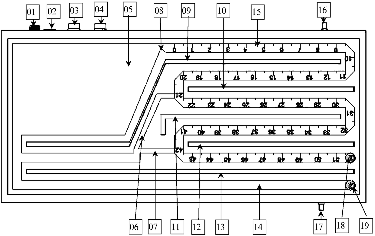 Real-time monitoring device for respiration oxygen consumption equipped with upper water drainage structure