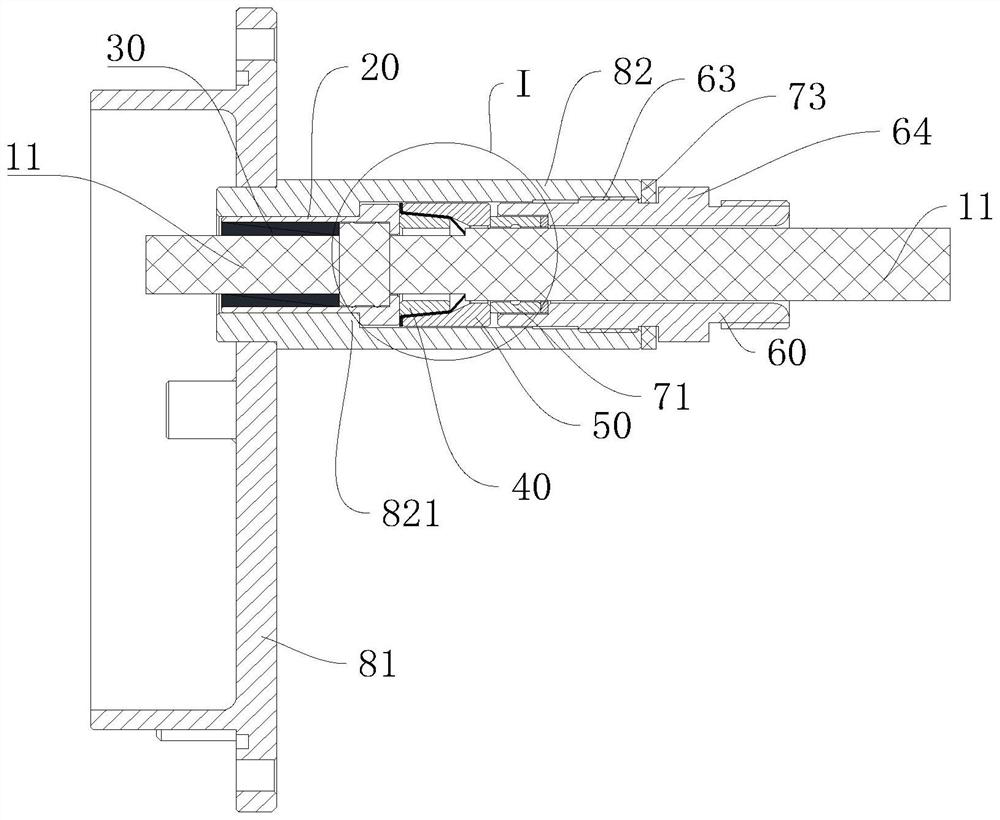 Cable mounting device and camera