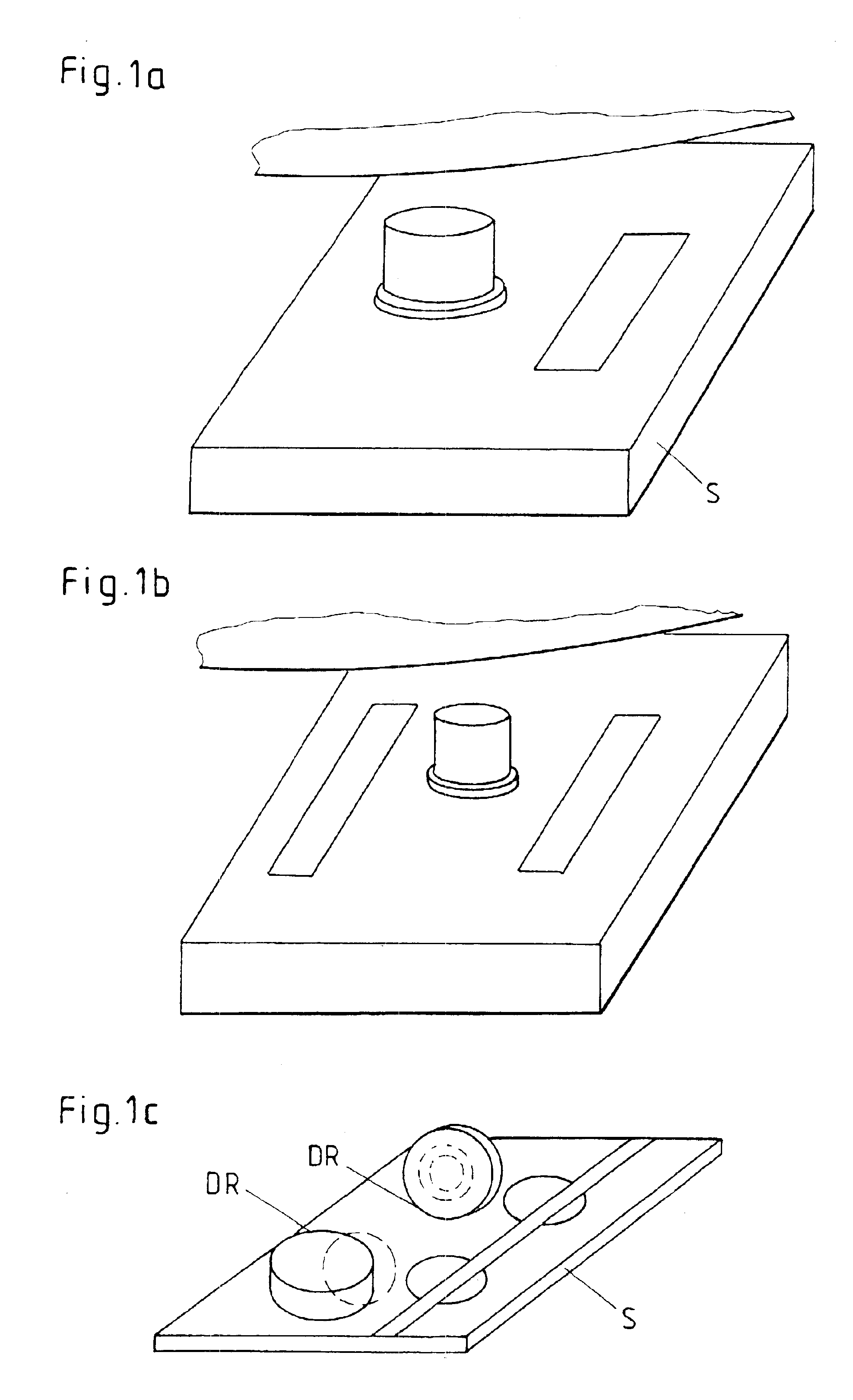 High frequency oscillator with vertical resonator