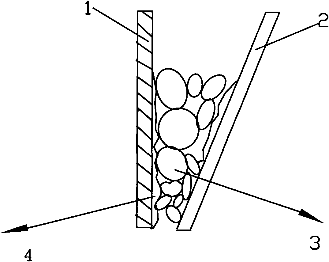 Method for crushing high mud content adhesive material