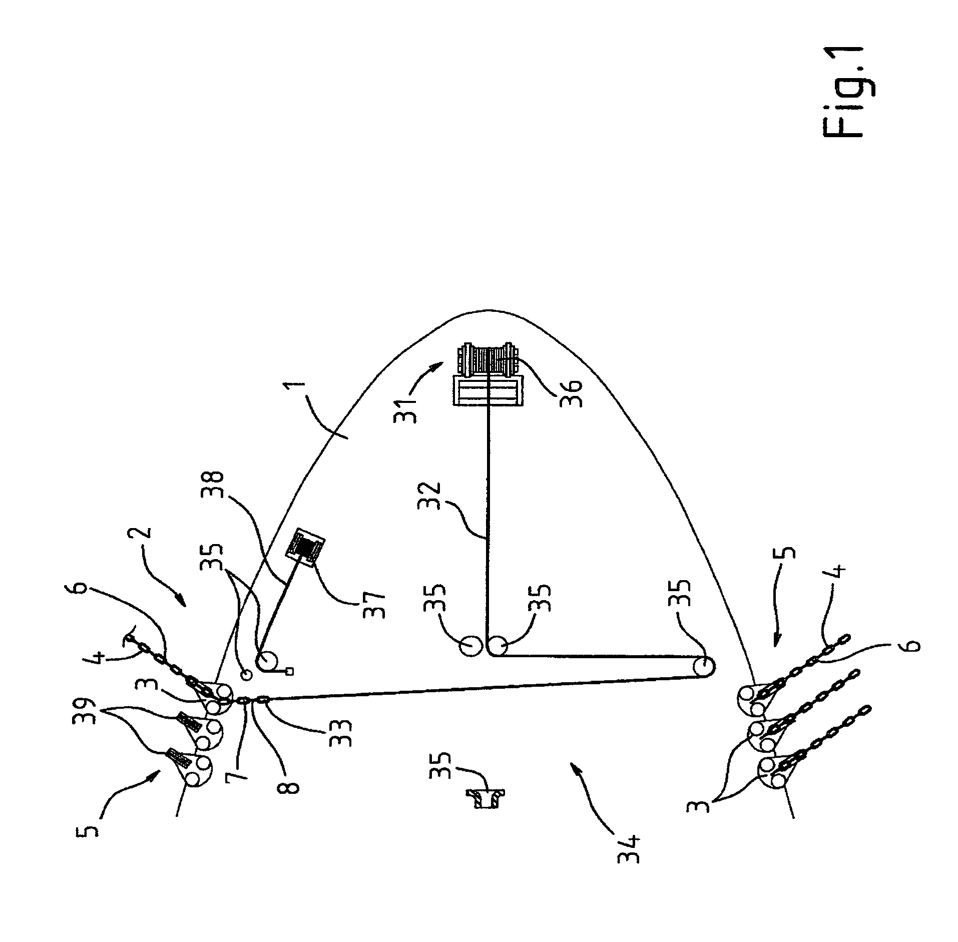 Traction method and system for an operating line, in particular a mooring line, of a floating production unit