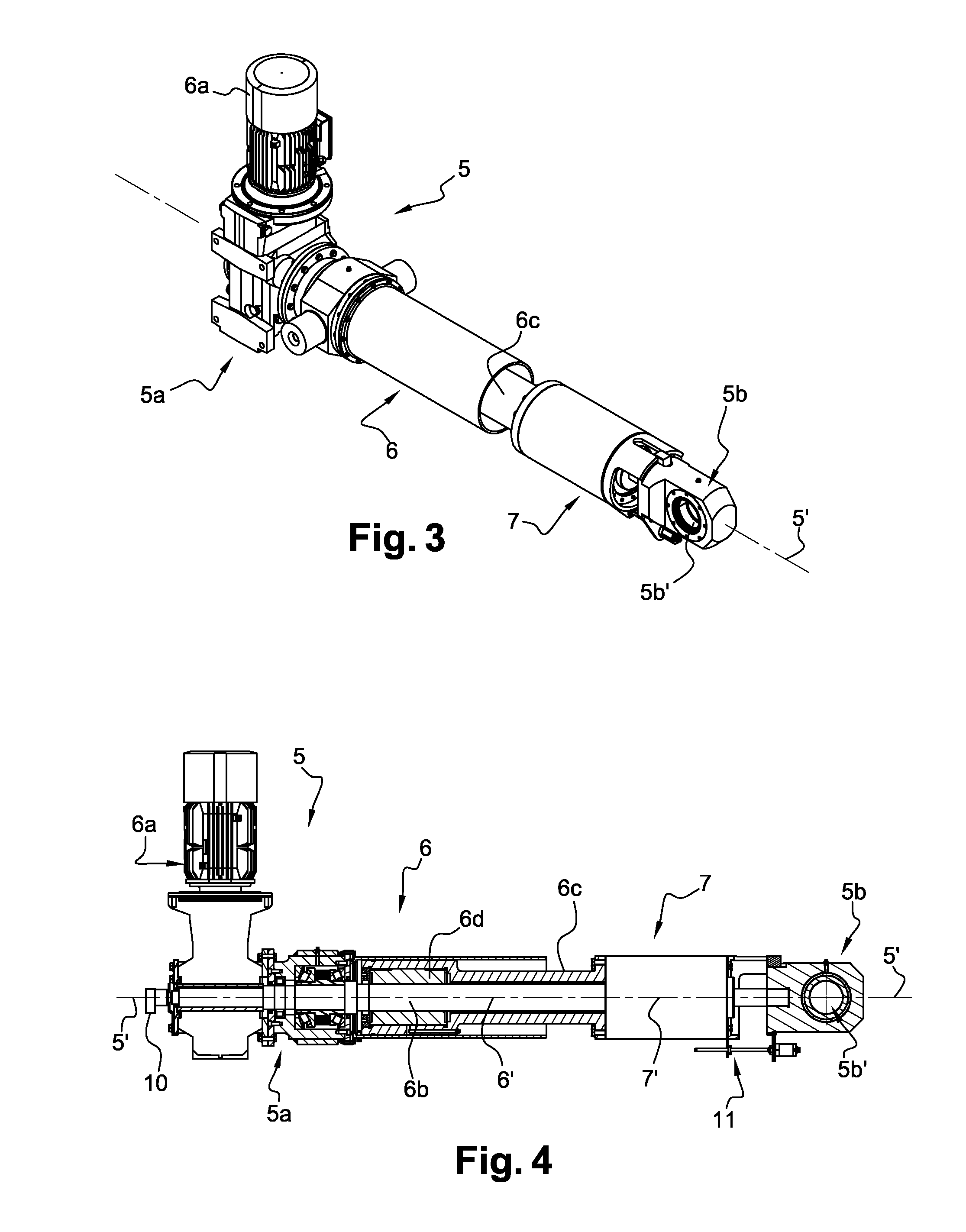 Tensioner for the controlled clamping and moving of an elongated body, in particular for an installation for laying pipelines, umbilicals or cables