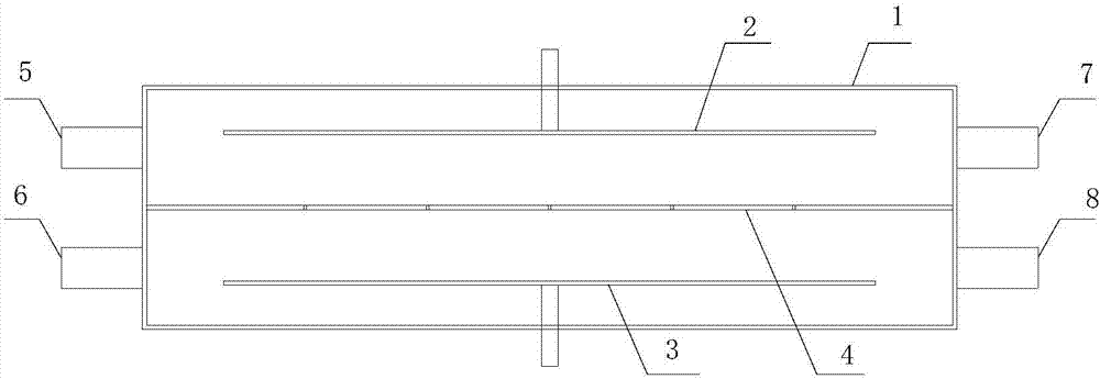 Liquid-phase discharge reactor for treatment of high-salinity organic wastewater