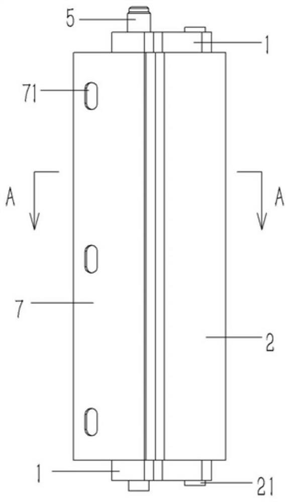 A guide wheel cutting mechanism on a film wrapping machine