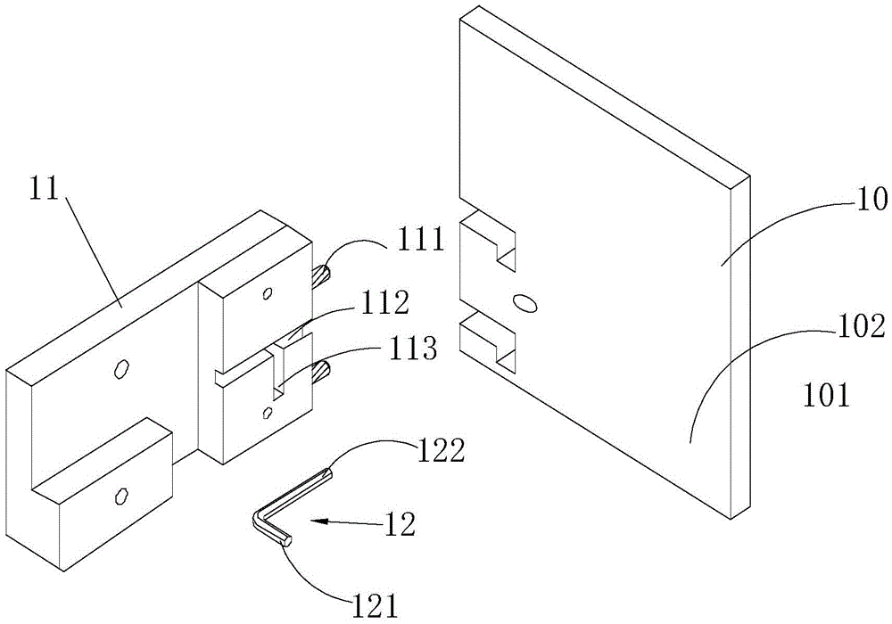 Bayonet connecting structure and bed