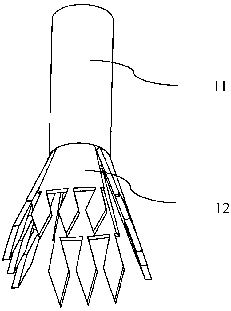 Radial electrospinning nozzle based on differential rhombus blades