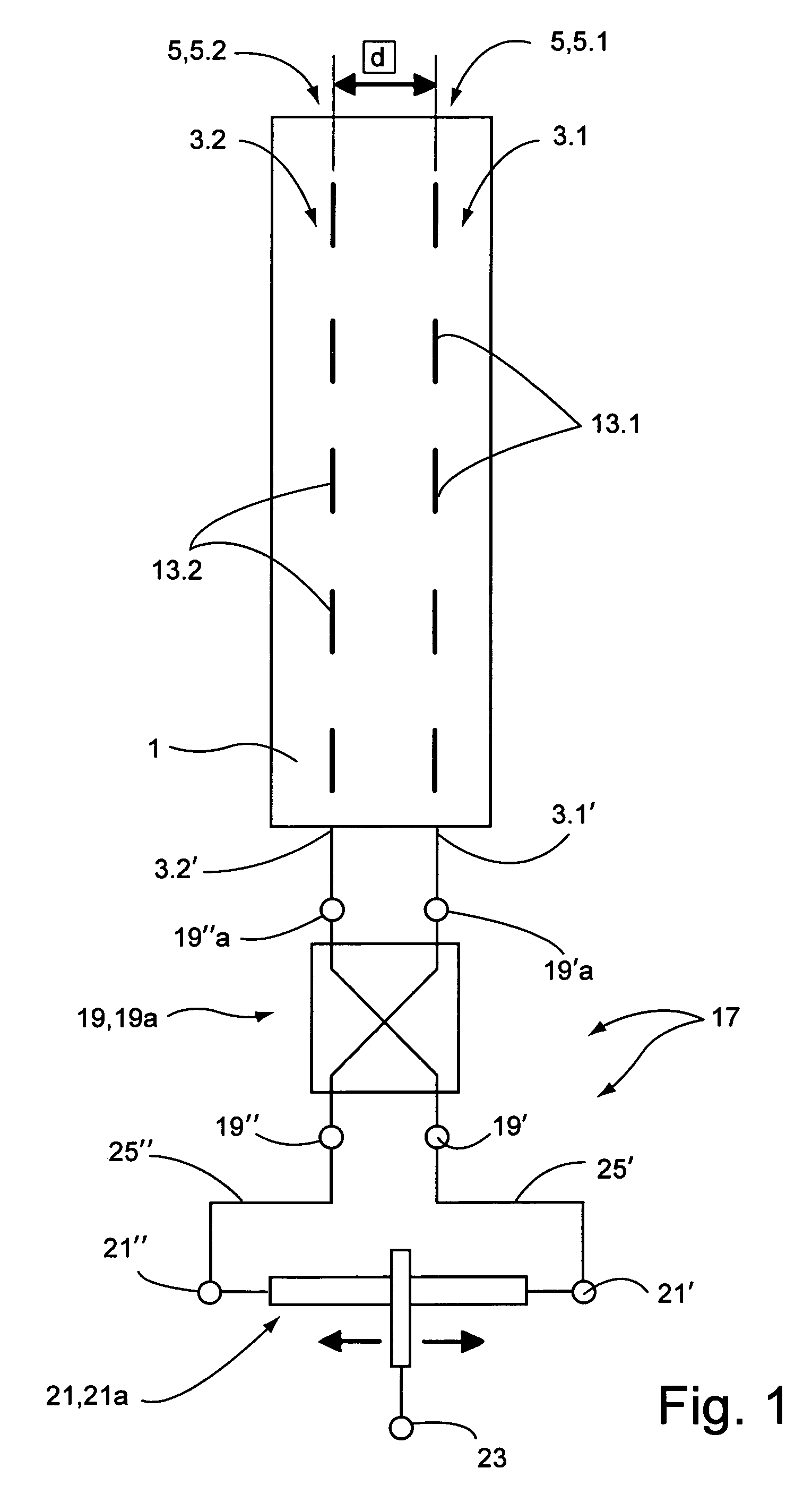 Antenna arrangement with adjustable radiation pattern and method of operation